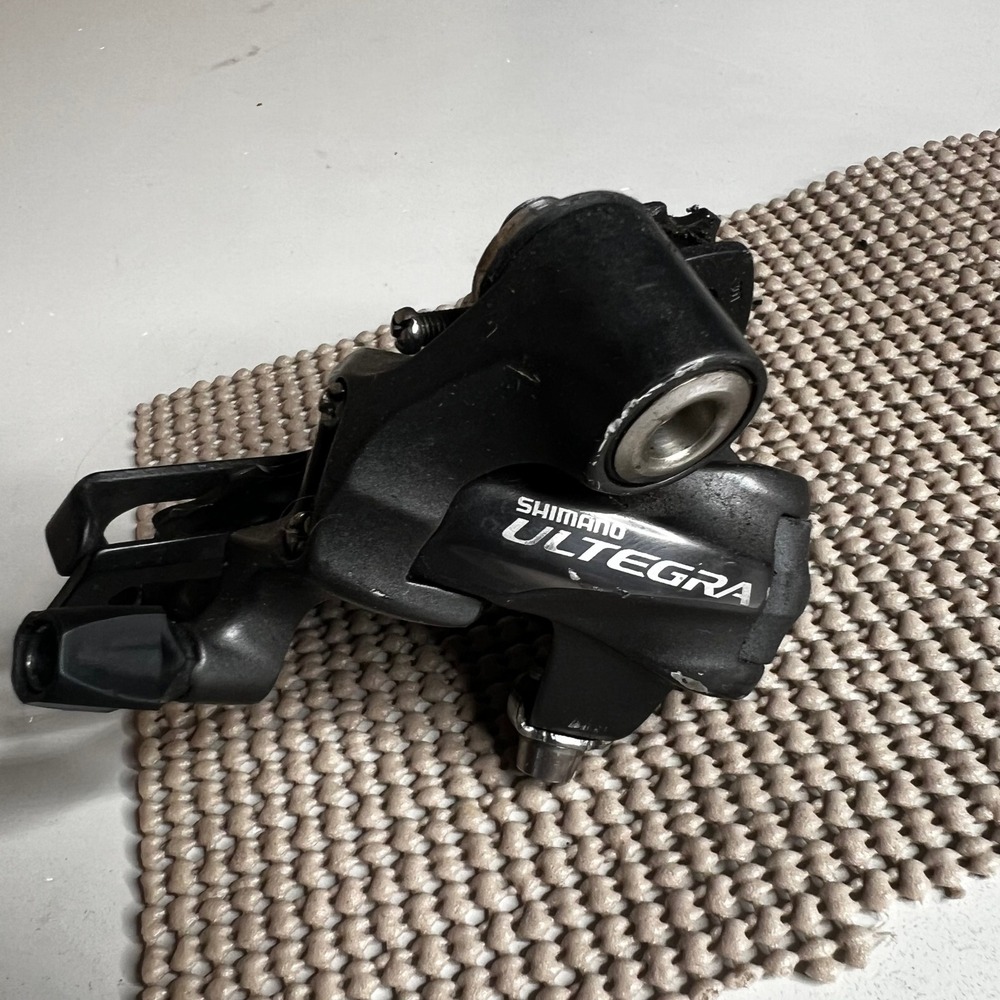 Shimano Ultegra RD-6700 Rear Derailleur 10 Speed Short Cage Road Bike Grey